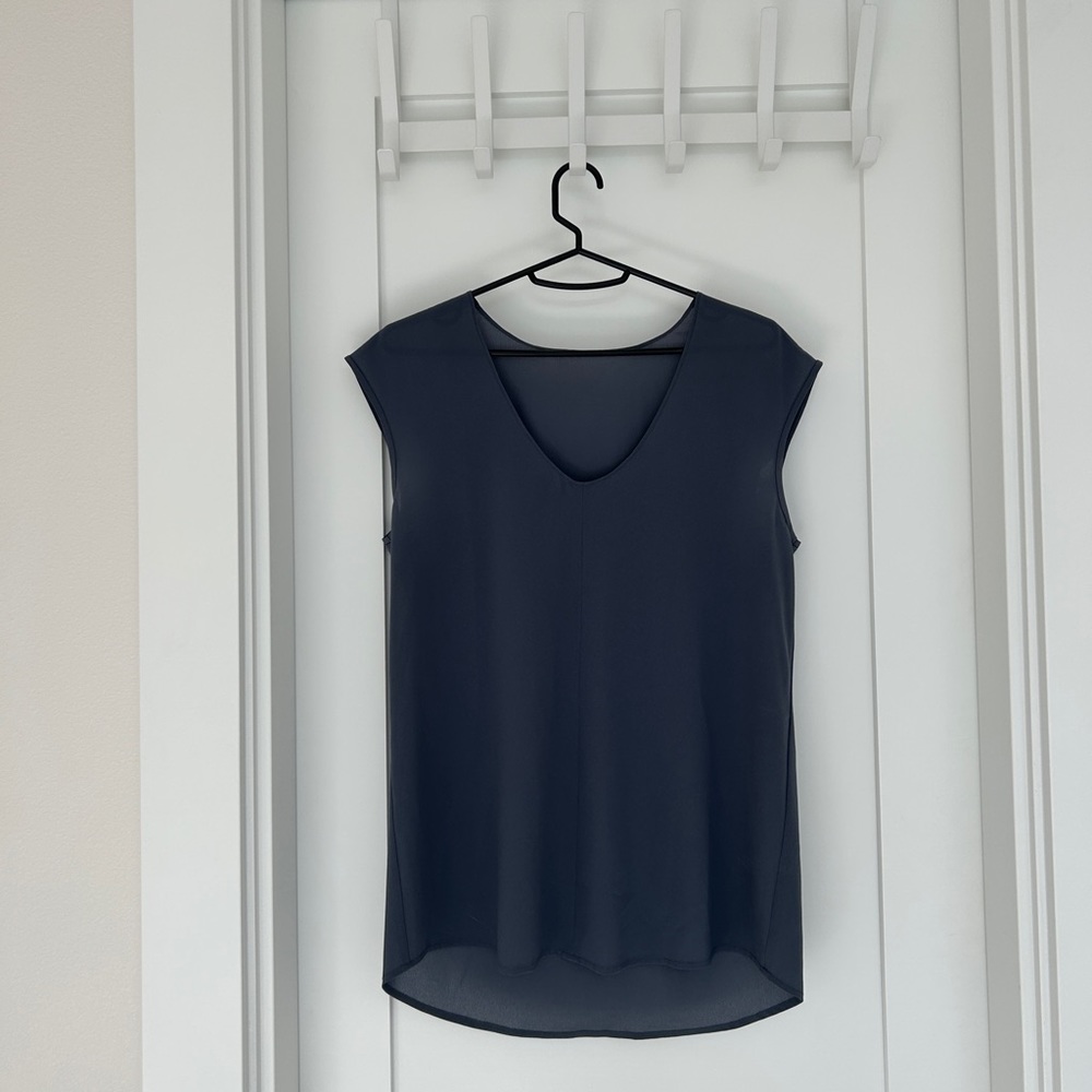J Crew Gray V-Neck Top